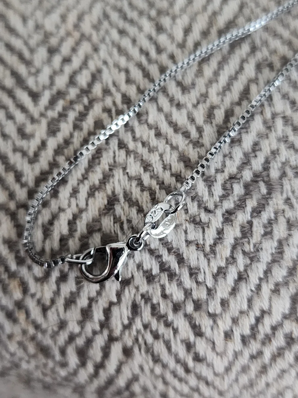 Hang In There Silver 925 Hanging Cat Pendant Necklace 18